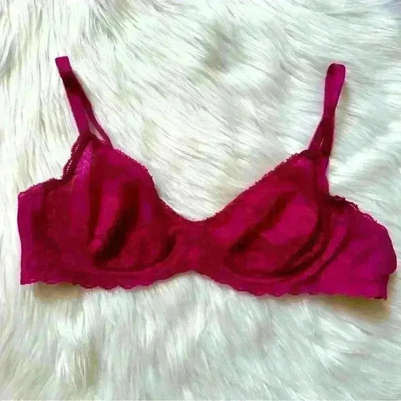Victoria's Secret Other - Victoria’s Secret Dream Angels Unlined Demi Lace 36B